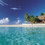 Le lagon de Tikehau et son sable rose