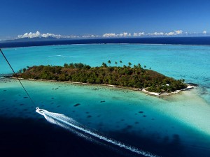 Parachute ascensionnel à Bora Bora