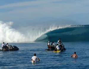 La vague de Teahupoo